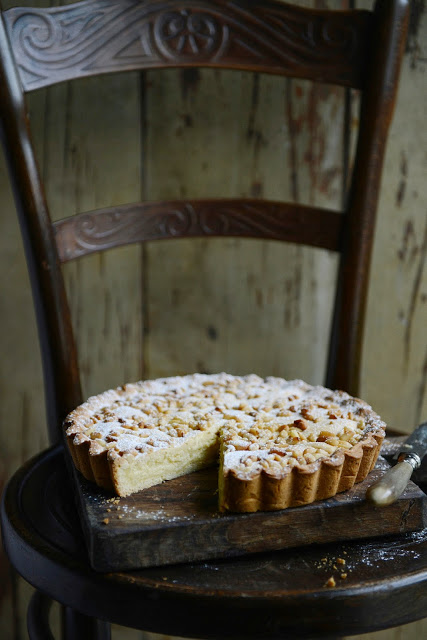 Torta della Nonna – Italian ‘Grandma’s cake’ with lemon custard & pine ...