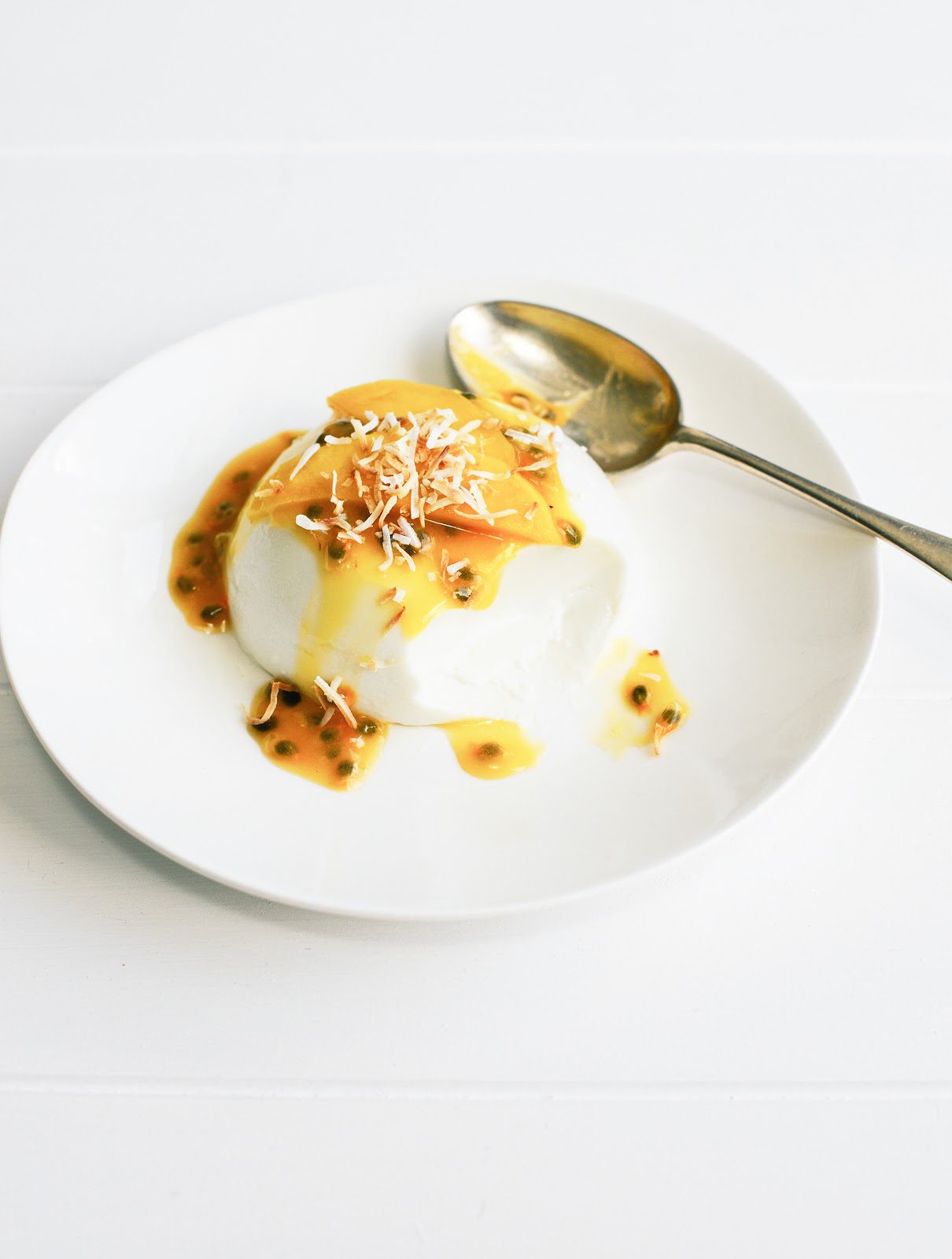 Coconut And Lime Panna Cotta With White Chocolate Fresh Passionfruit And Toasted Coconut Stuck 